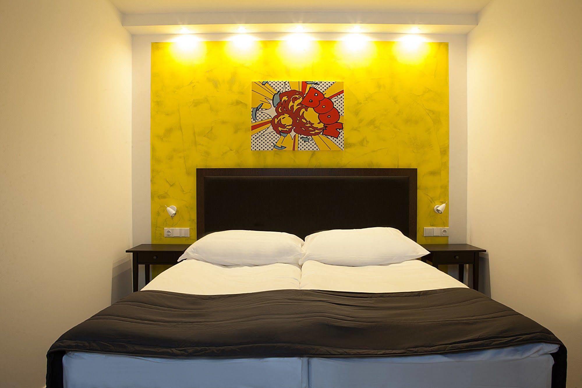 Hotel Koruna Chlumec nad Cidlinou Ngoại thất bức ảnh